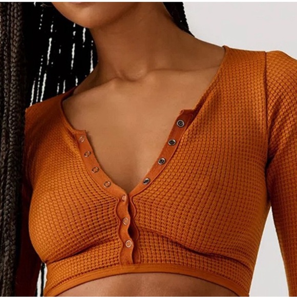 Urban Outfitters Tops - NWOT Urban Outfitters Out from Under Solid Waffle Snap Crop Long Sleeve Knit XL